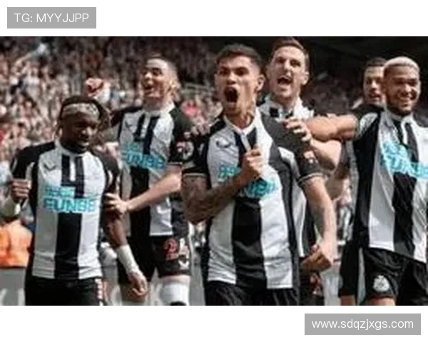 埃因霍温与波里索夫的激烈对决揭示足球战术的博弈与魅力