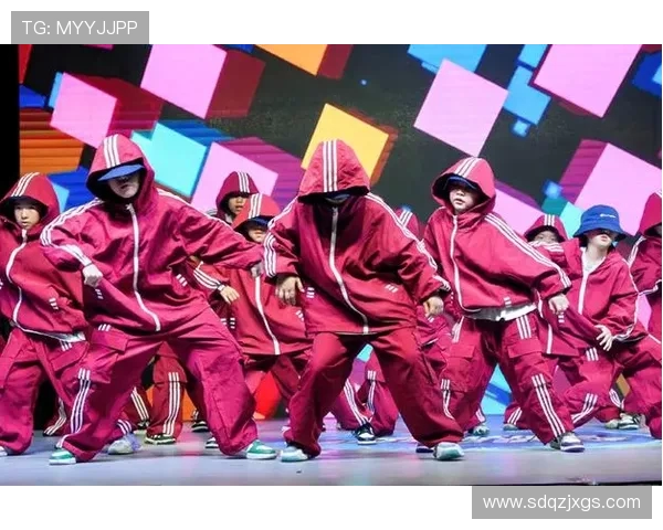 全国街舞大赛点评西安飞盘队展现独特节奏与精彩表现